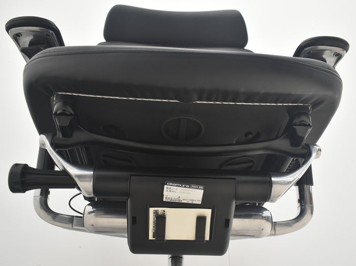 【中古】オカムラ　コンテッサ　大型ヘッドレスト　可動肘　アルミポリッシュ　革張り　2025090305【中古オフィス家具】