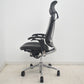 【中古】オカムラ　コンテッサ　大型ヘッドレスト　可動肘　アルミポリッシュ　革張り　2025090307【中古オフィス家具】