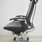 【中古】オカムラ　コンテッサ　大型ヘッドレスト　可動肘　アルミポリッシュ　革張り　2025090403【中古オフィス家具】