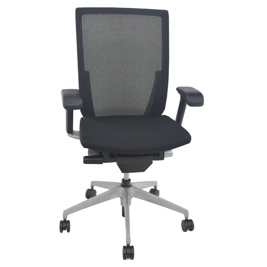 【中古】イトーキ　ヴェント　ハイバック　可動肘　シルバー脚　2025090903【中古オフィス家具】