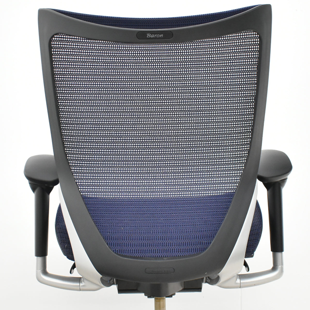 【中古】オカムラ　バロン　ローバック　可動肘　シルバー脚　肘パッド新品　2025091704【中古オフィス家具】
