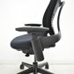 【中古】スチールケース　リープチェアＶ２　３Ｄニット　可動肘　肘パッド新型タイプ　ブラック　2025092205【中古オフィス家具】
