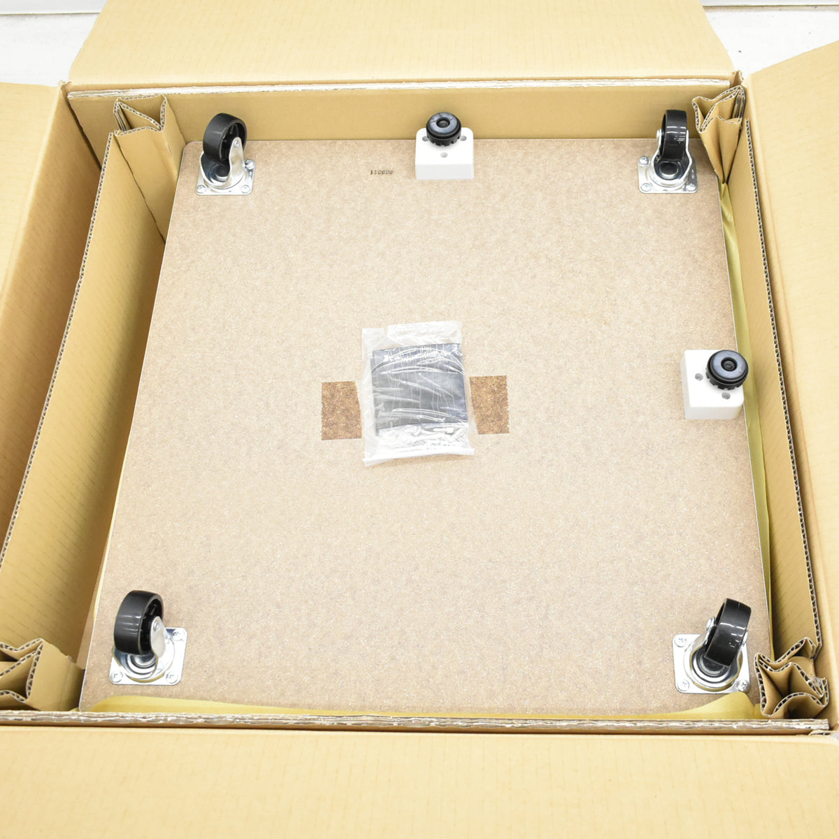 【中古】[新品未使用品]キヤノン　ぺディスタル　サテラレーザープリンター台　キャスター付　幅555　2025092209【中古オフィ9ス家具】