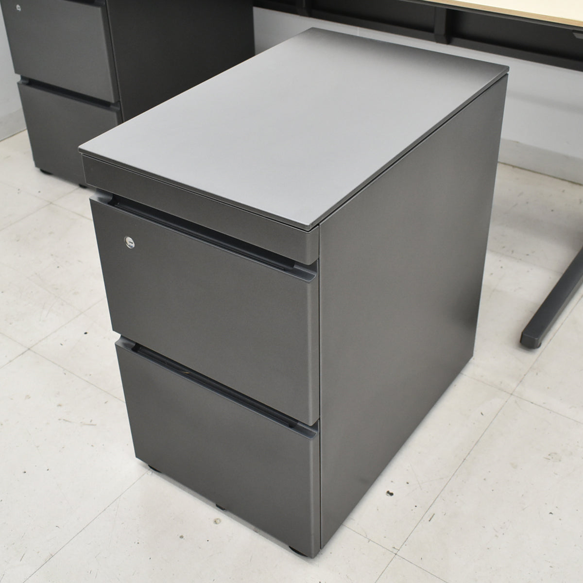 【中古】コクヨ　レヴィスト　デスク＋ワゴン３点セット　幅1600　2025100802【中古オフィス家具】