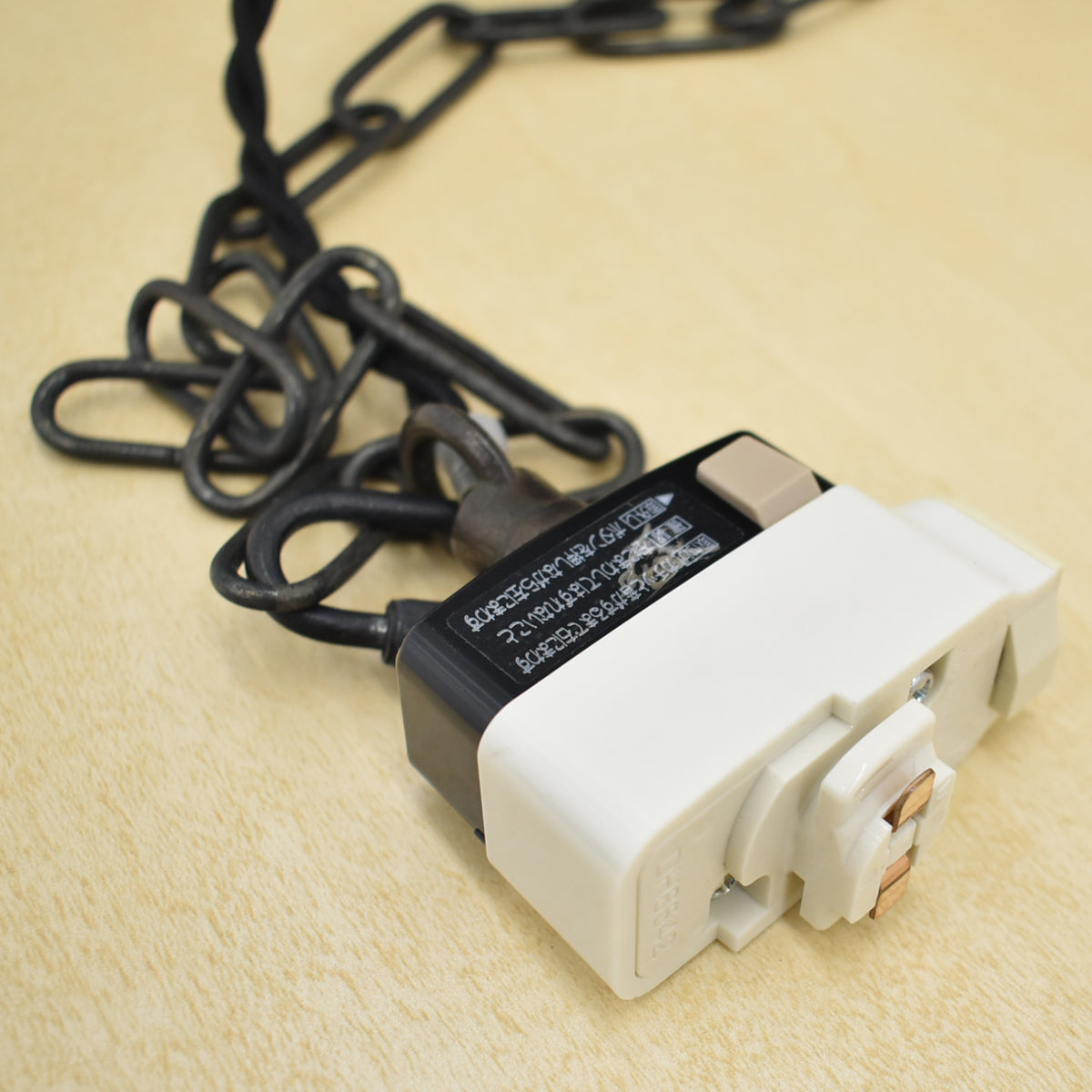 【中古】Blackbord　LA LAMP HABILLEE アビエ　ガラス　ペンダントライト　2025101103【中古オフィス家具】