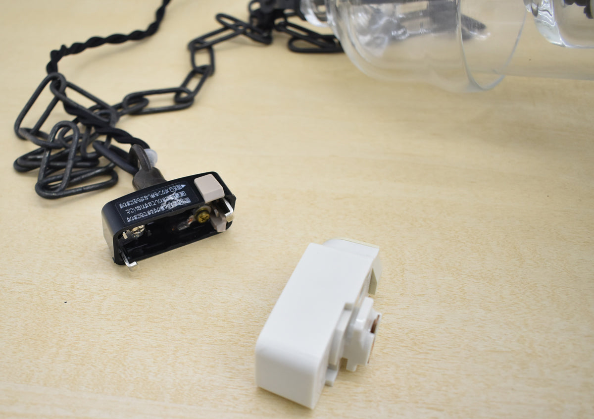 【中古】Blackbord　LA LAMP HABILLEE アビエ　ガラス　ペンダントライト　2025101103【中古オフィス家具】