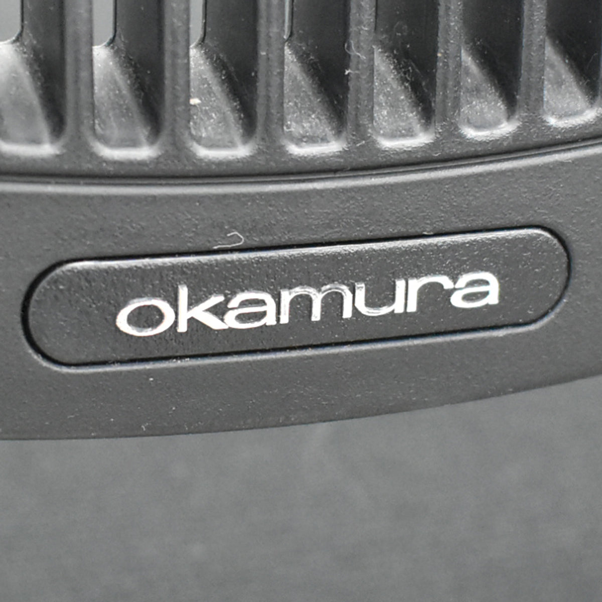 【中古】オカムラ　グラータ　ミーティングチェア　ネスティング可　ブラック　2025101408【中古オフィス家具】