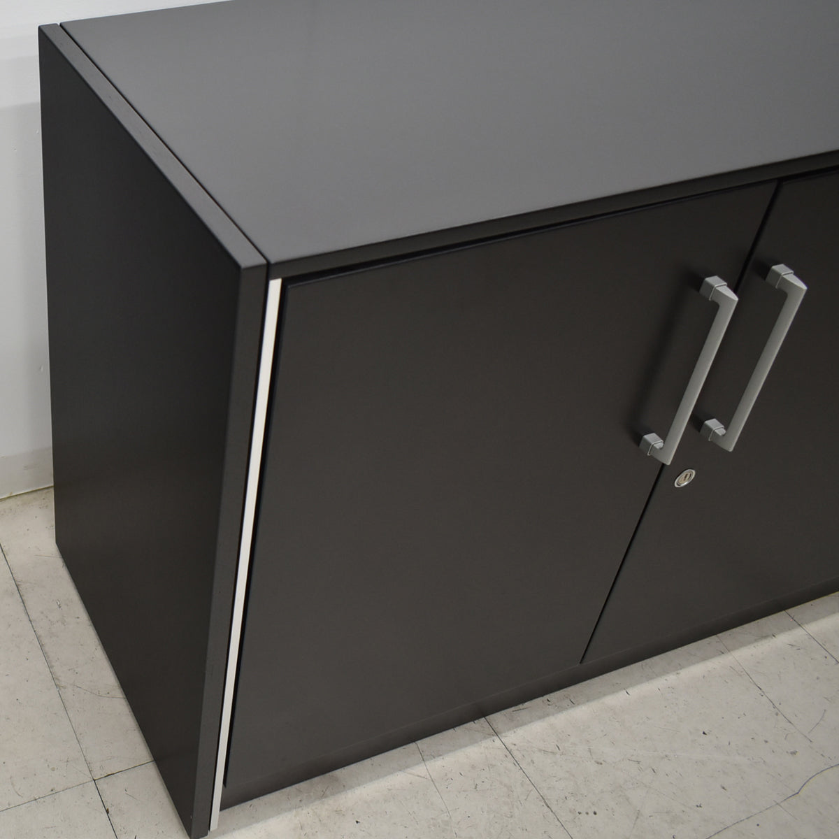 【中古】オカムラ　マスターラインII　クレデンザ（サイドボード）ソフトクローズ機能　幅1840　2025101501【中古オフィス家具】