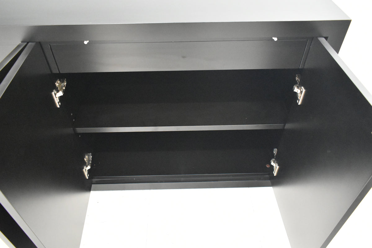 【中古】メーカー不明　高級サイドボード　木製　ソフトクローズ付　内側引出付　幅1800　2025101503【中古オフィス家具】