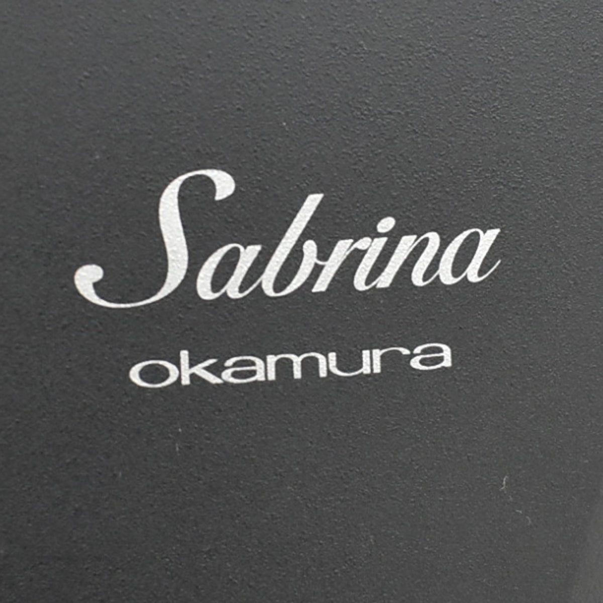 【中古】オカムラ　サブリナ　スマートオペレーション　可動肘　ポリッシュ脚　前傾機能なし　2025101603【中古オフィス家具】【中古】