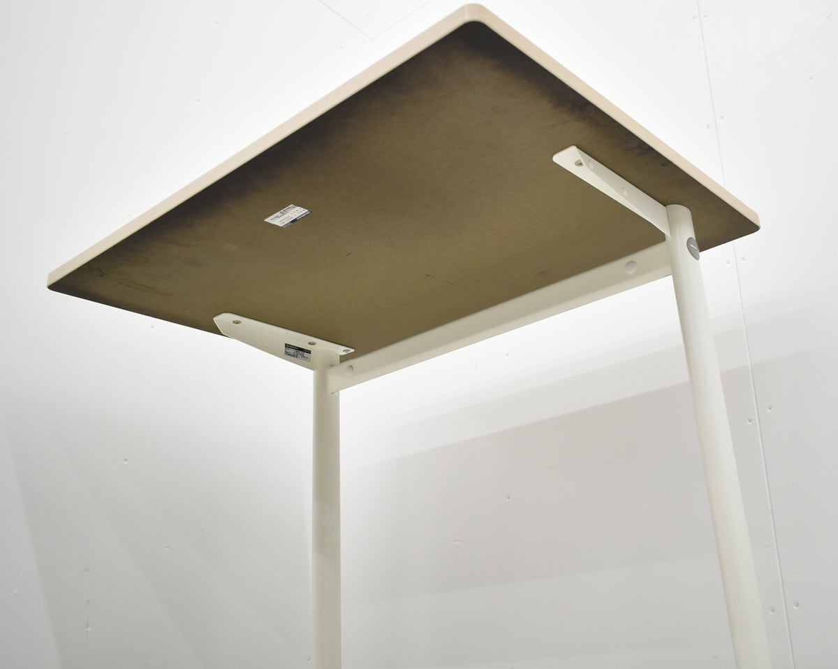 【中古】オカムラ　ライブスパーソナルデスク　2021年製　幅800　2025102001【中古オフィス家具】