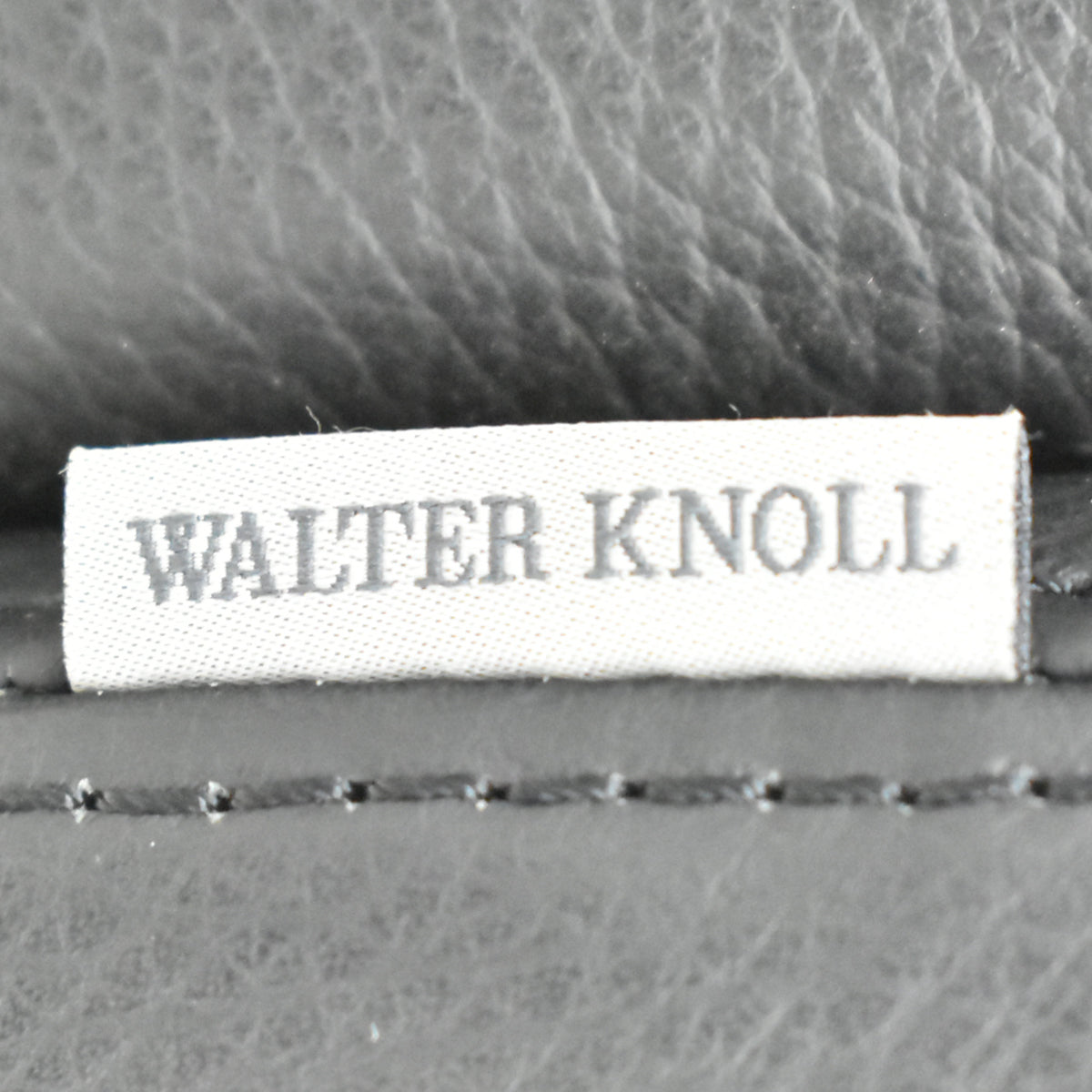 【中古】ウォルター・ノル　JASON　エグゼクティブチェア　総革張り　ブラック　2025102002【中古オフィス家具】