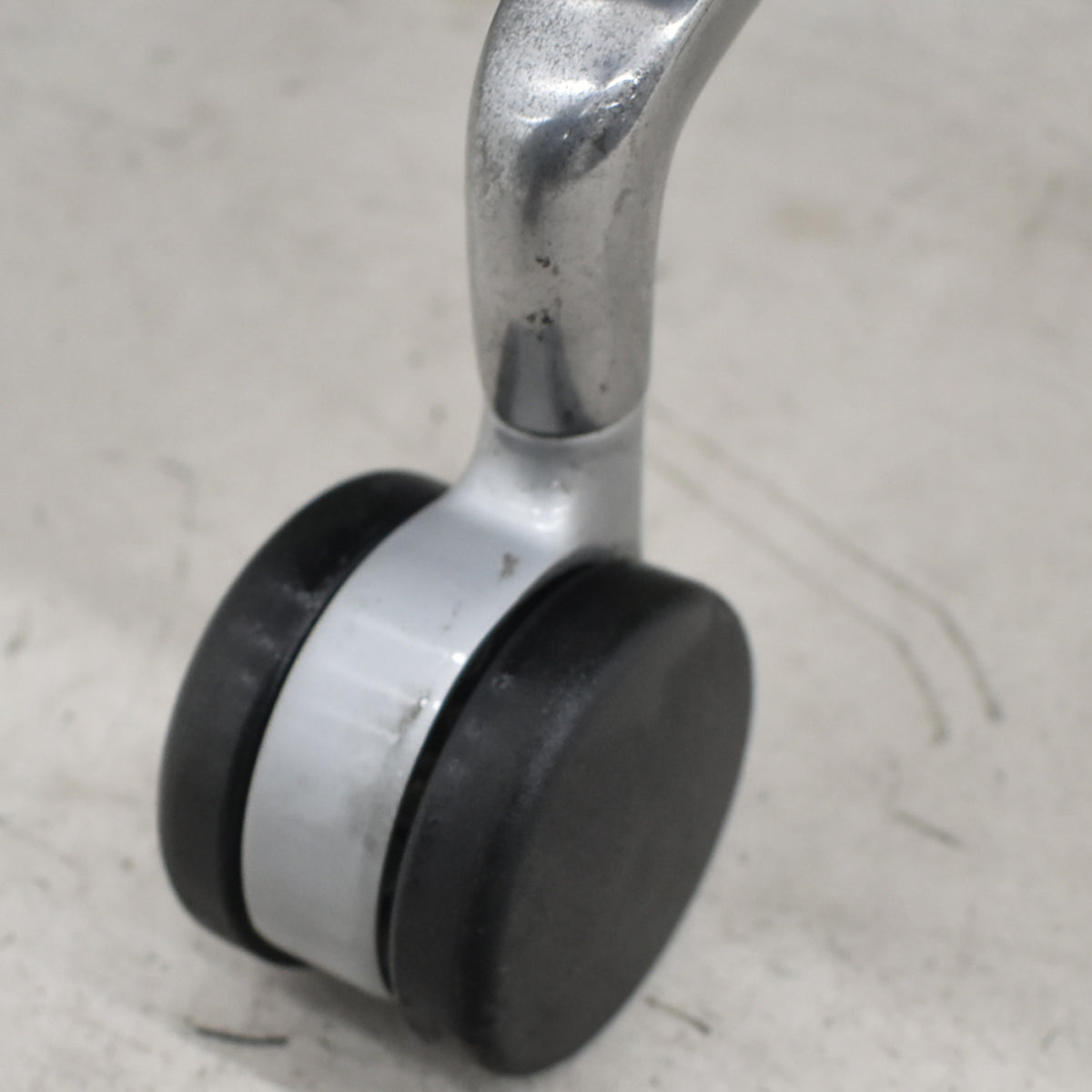 【中古】ウォルター・ノル　JASON　エグゼクティブチェア　総革張り　ブラック　2025102002【中古オフィス家具】