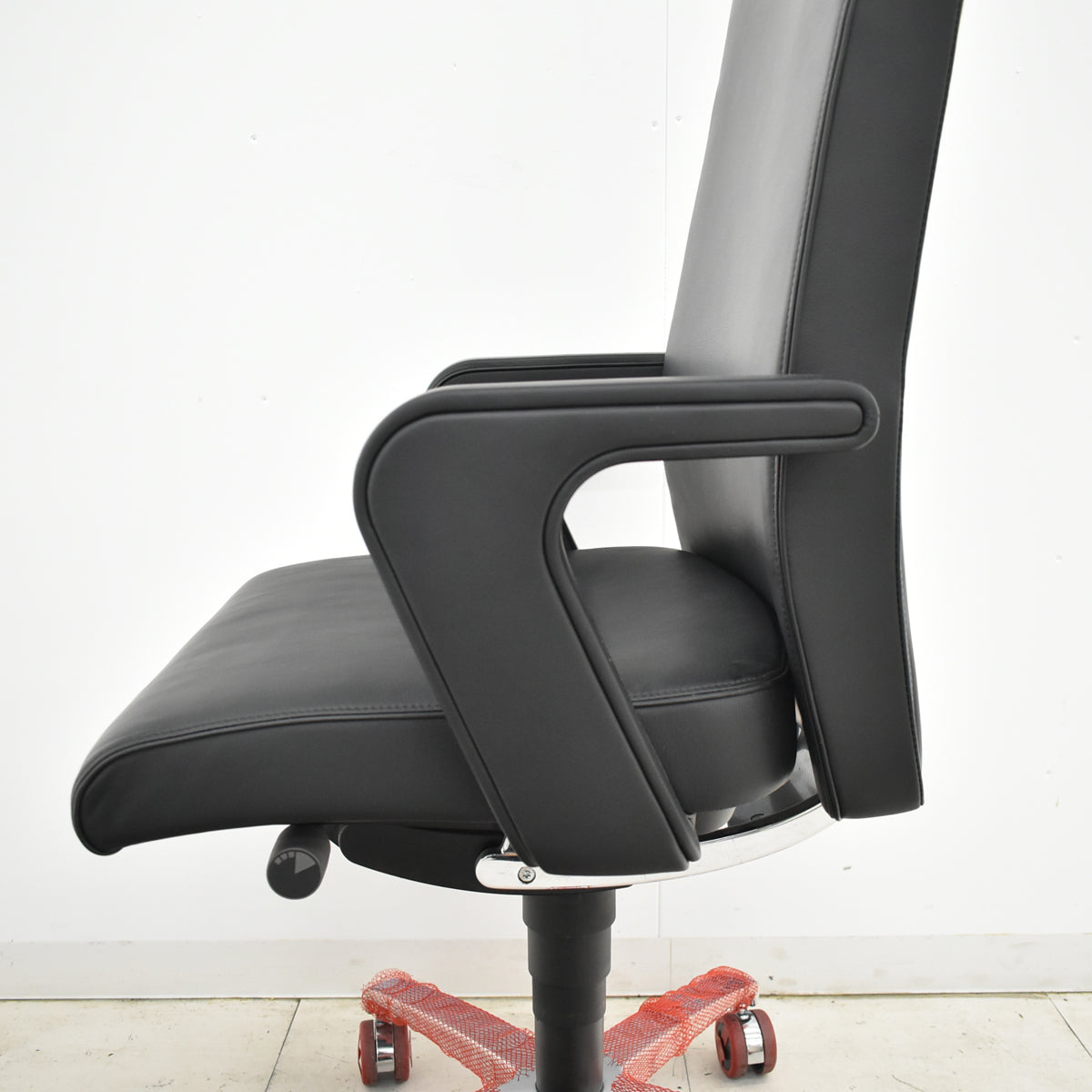 【中古】セダス　オフコース エグゼクティブ　総革張り　ポリッシュ　2025102301【中古オフィス家具】