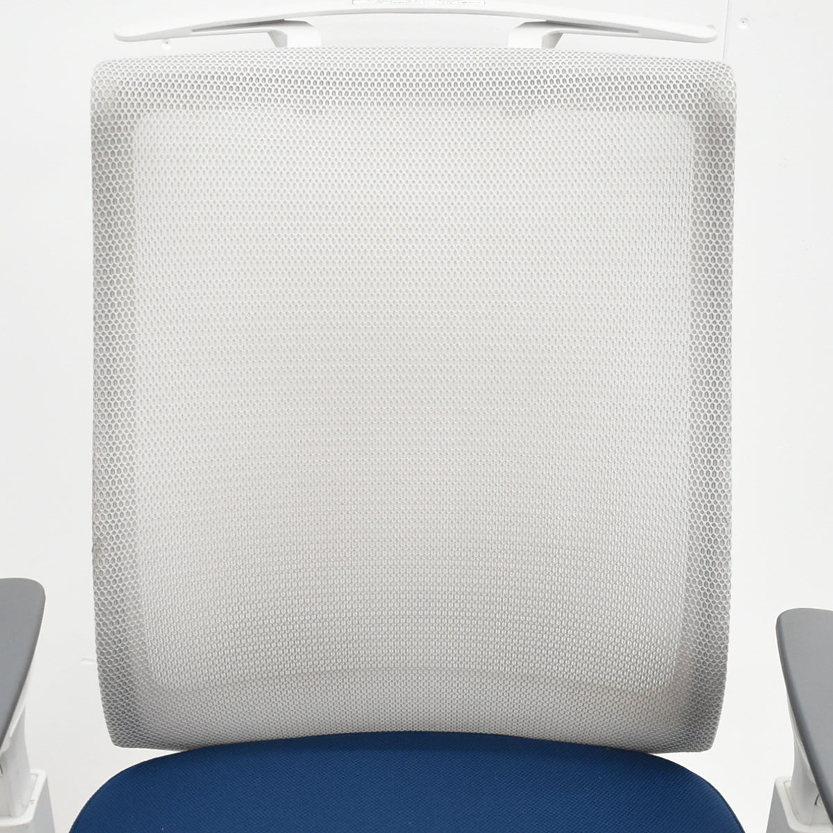 【中古】コクヨ　ベゼル　可動肘（クランクスライドアーム）ハンガー　ポリッシュ　2025110607【中古オフィス家具】