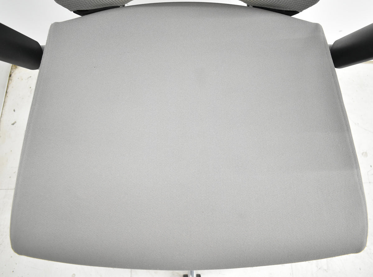 【中古】イトーキ　ヴェント　ハイバック　可動肘　オートマチックランバーテンション　ポリッシュ　ハンガー　2025110702【中古オフィス家具】