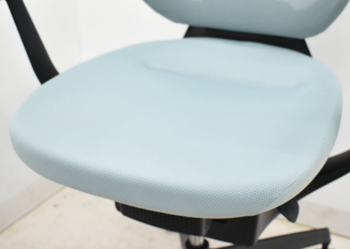 【中古】コクヨ　イング　固定肘　バーチカルタイプ　2021年製　2025110703【中古オフィス家具】