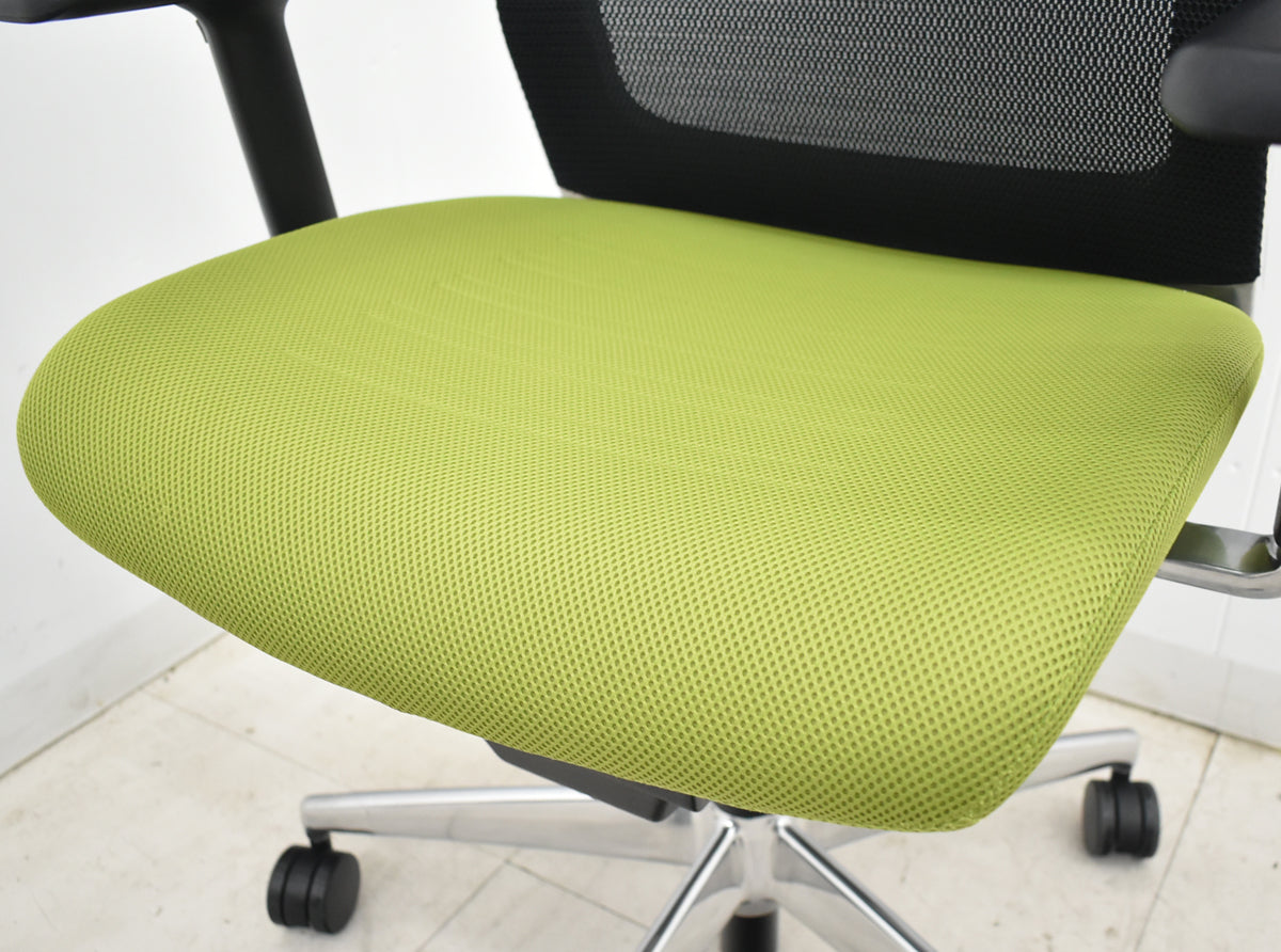 【中古】コクヨ　エアフォート　可動肘　エアランバーサポート　ポリッシュ　2025111001【中古オフィス家具】