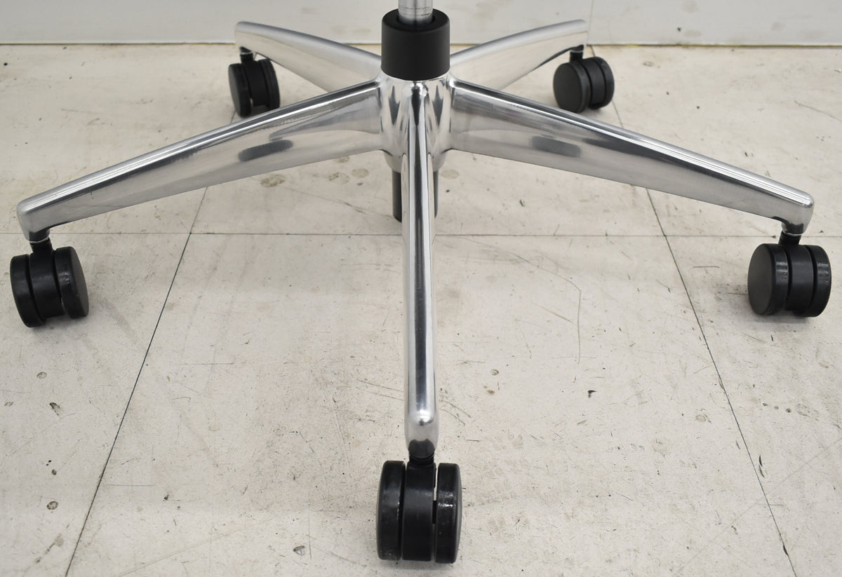 【中古】コクヨ　エアフォート　可動肘　エアランバーサポート　ポリッシュ　2025111001【中古オフィス家具】