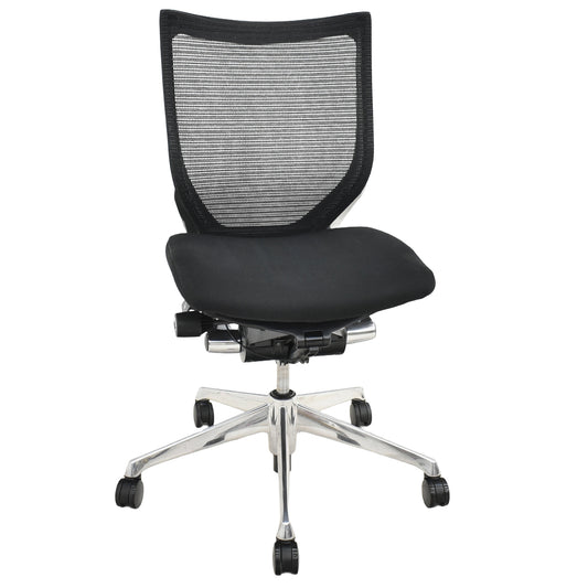 【中古】オカムラ　バロン　ローバック　ポリッシュ脚　肘なし　2025111004【中古オフィス家具】