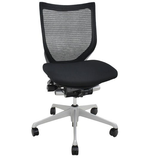 【中古】オカムラ　バロン　ローバック　ポリッシュ脚　肘なし　2025111006【中古オフィス家具】