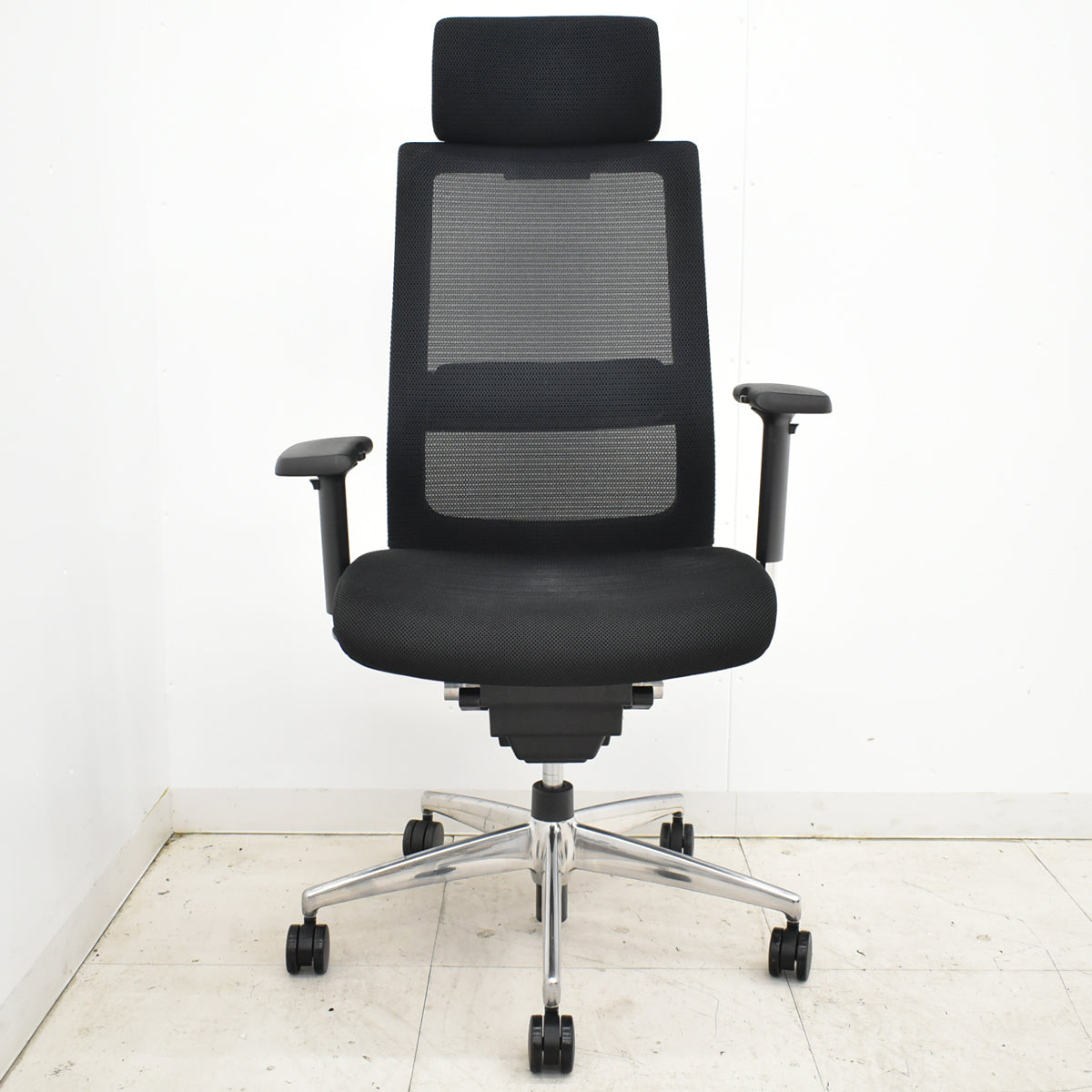 【中古】コクヨ　エアフォート　ヘッドレスト　可動肘　エアランバーサポート　ポリッシュ　2025111101【中古オフィス家具】