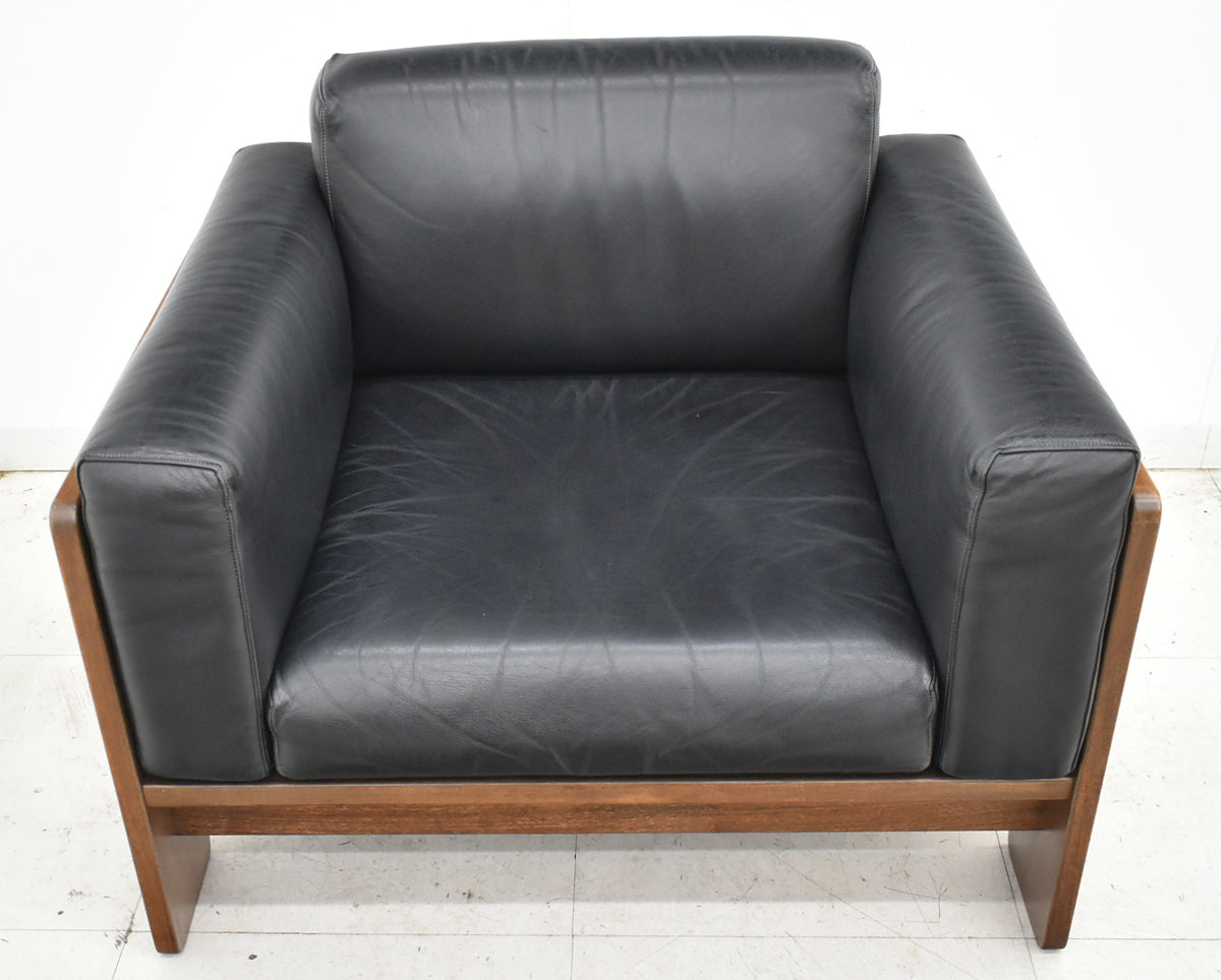 【中古】 Knoll　バスチアーノ　1人掛けソファ　革張り　幅915　2025111103【中古オフィス家具】