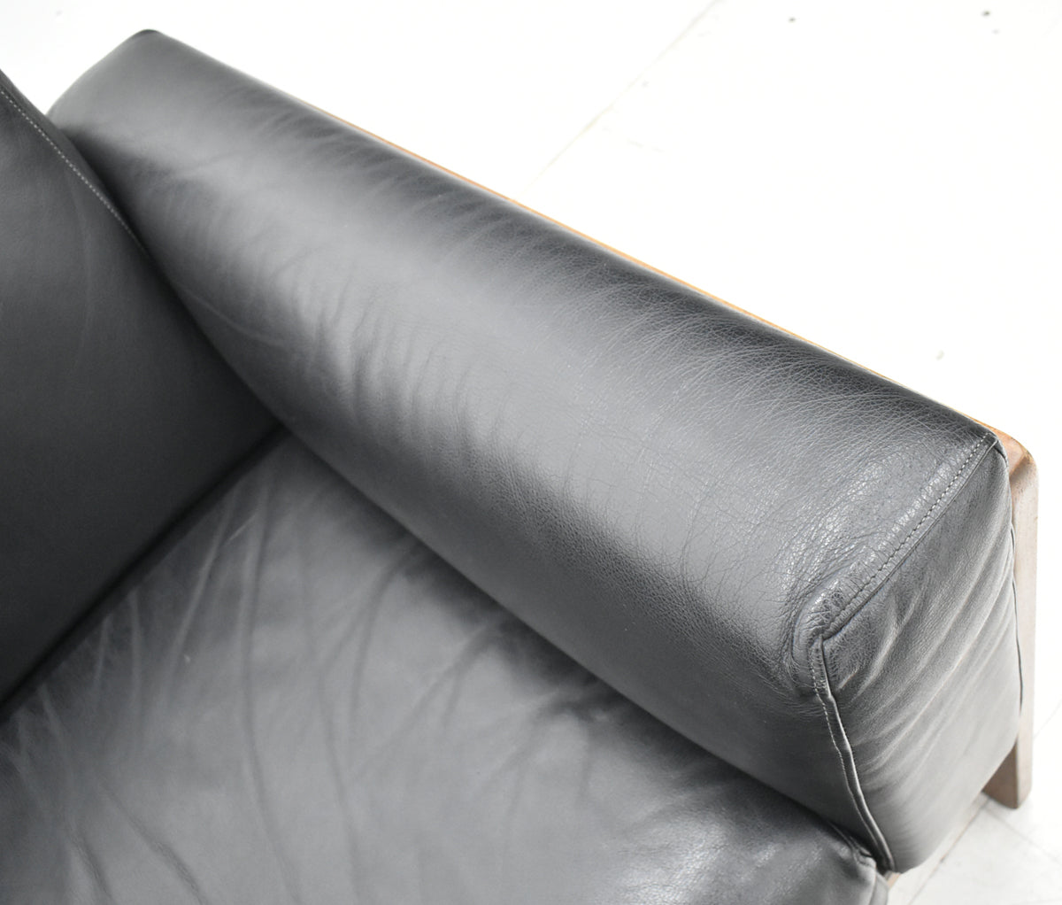 【中古】 Knoll　バスチアーノ　1人掛けソファ　革張り　幅915　2025111103【中古オフィス家具】