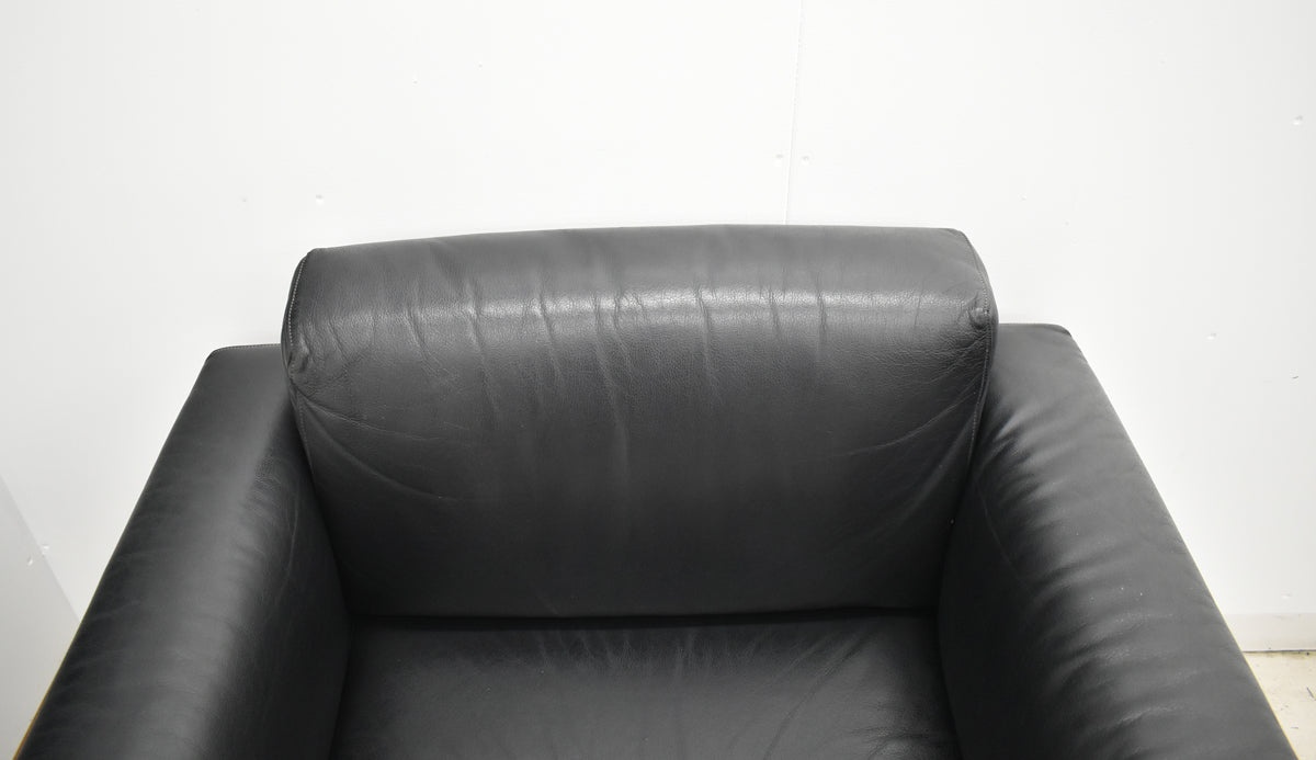 【中古】Knoll　バスチアーノ　1人掛けソファ　革張り　幅915　2025111105【中古オフィス家具】