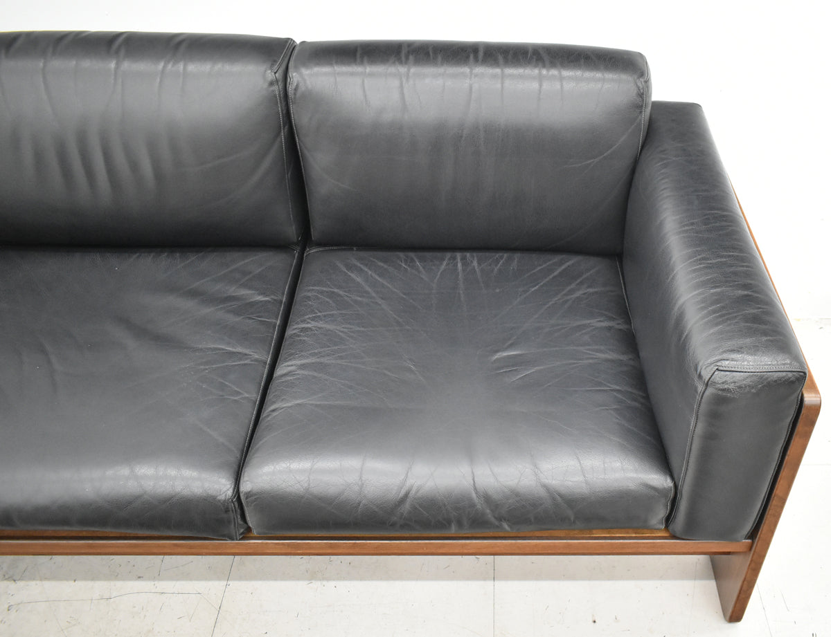 【中古】 Knoll　バスチアーノ３人掛けソファ　革張り　幅915　2025111106【中古オフィス家具】