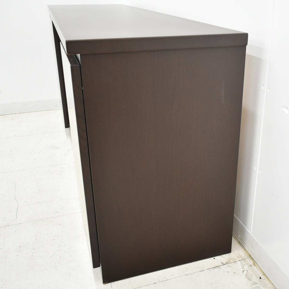 【中古】イトーキ　サイドボード　ガラス扉　幅1600　2025111201【中古オフィス家具】