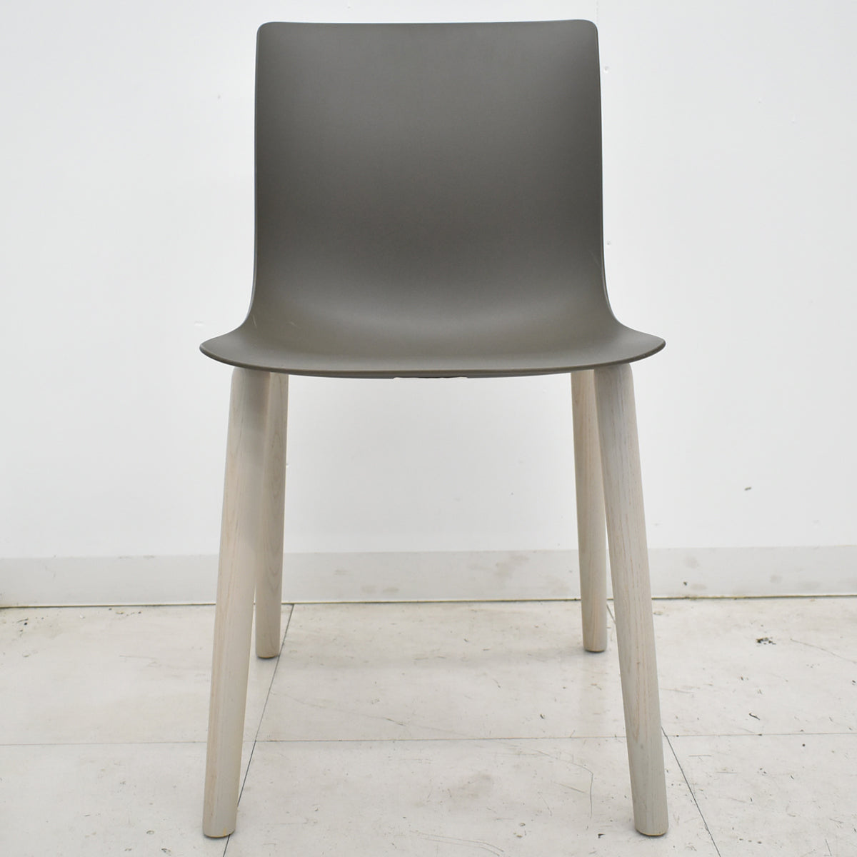 【中古】キールハワー　エピックス　ミーティングチェア 幅450　2025111204【中古オフィス家具】