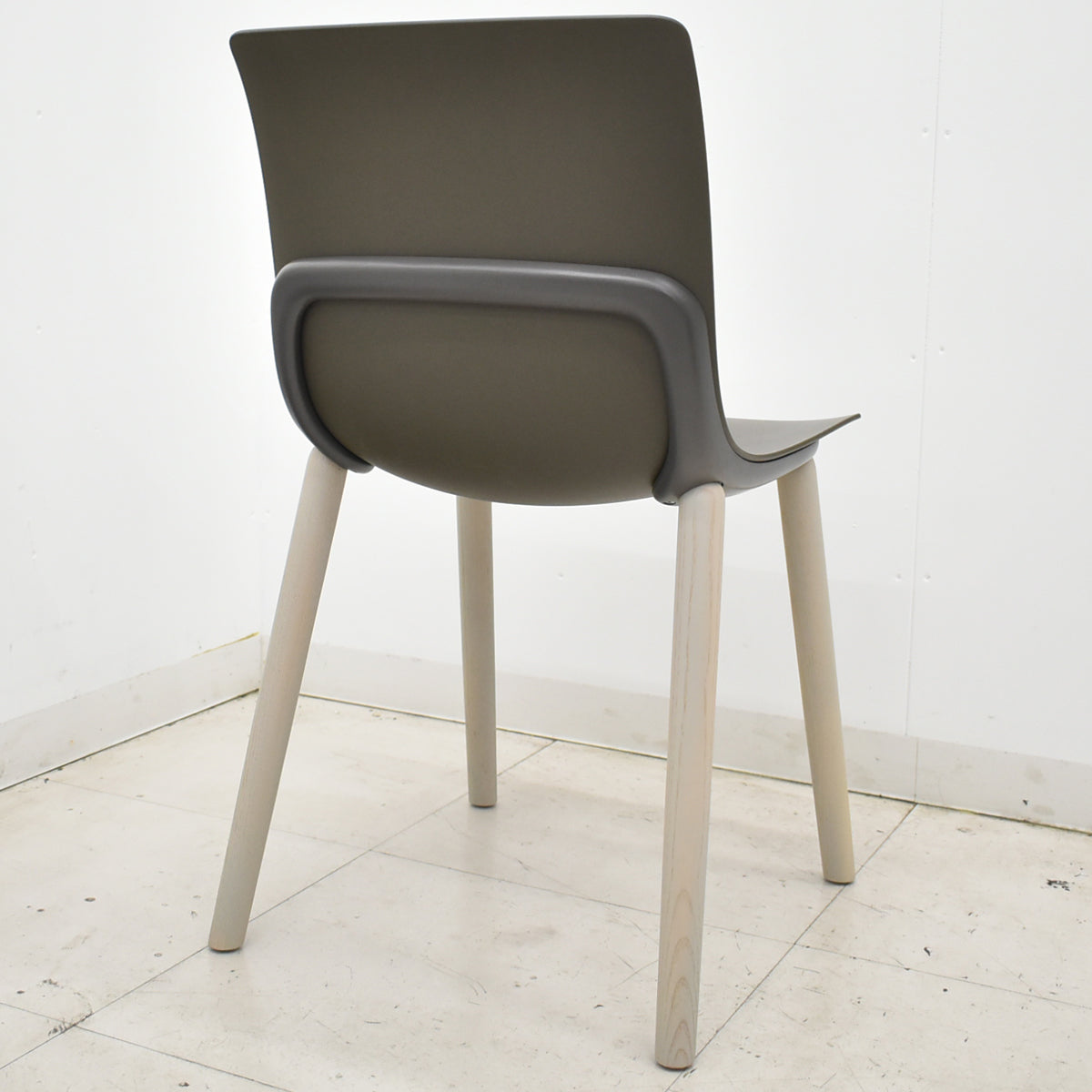 【中古】キールハワー　エピックス　ミーティングチェア 幅450　2025111204【中古オフィス家具】