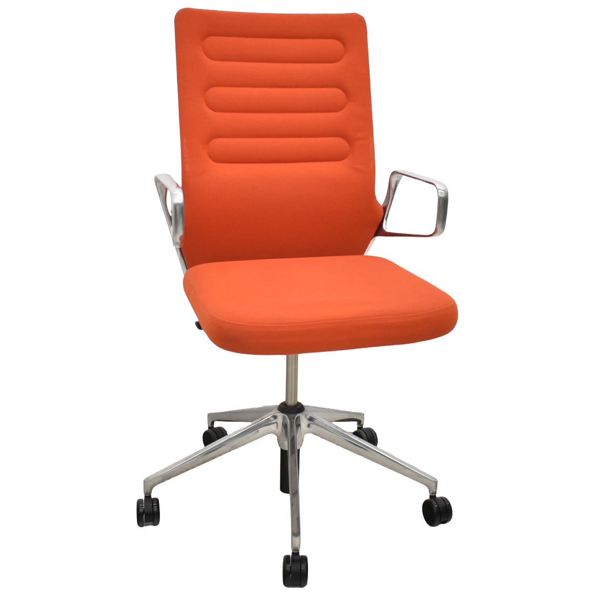 【中古】ヴィトラ　AC4　リング肘タイプ　ポリッシュ　布張り　2025111302【中古オフィス家具】