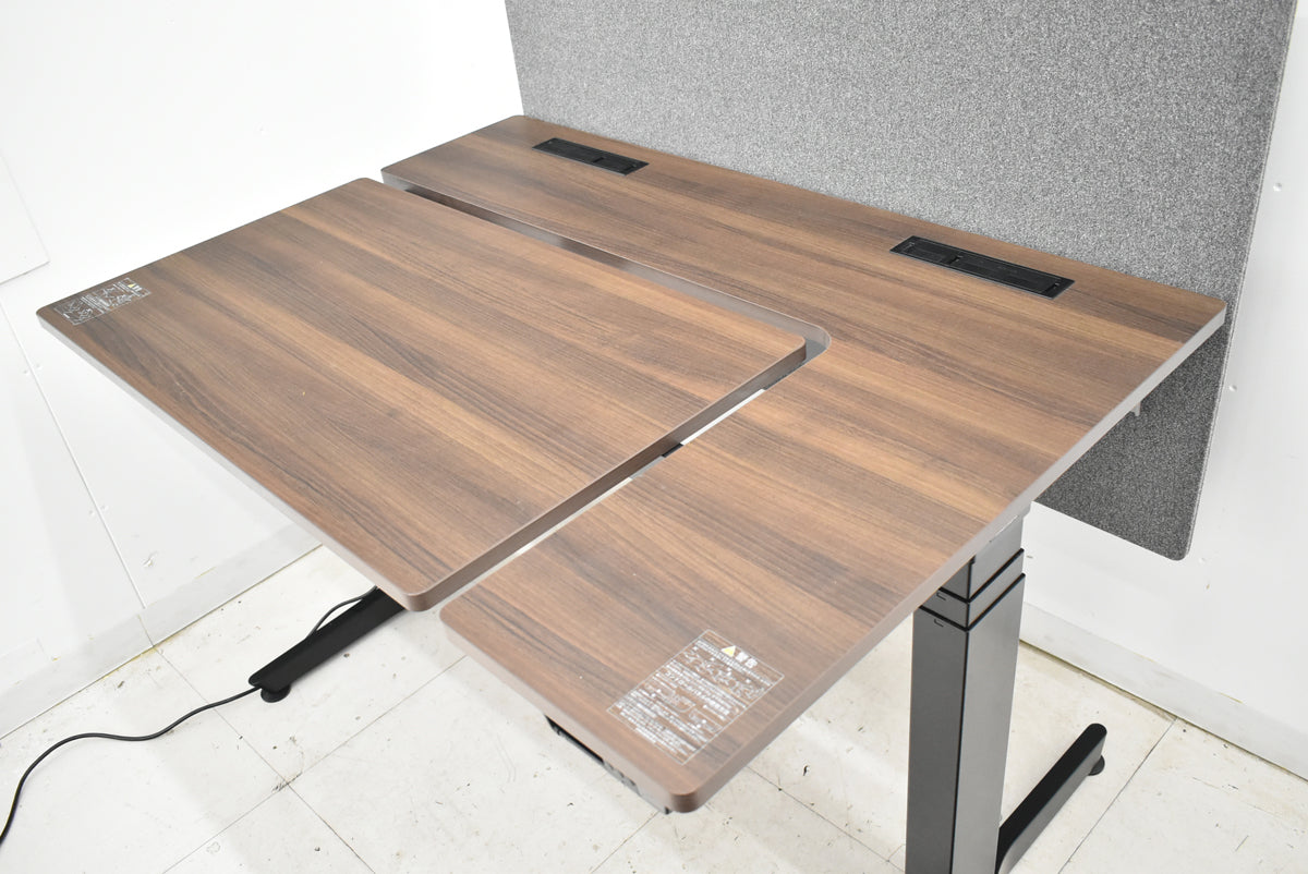 【中古】オカムラ　リーガス　電動昇降デスク　デスクトップパネル　天板傾斜機能付　2021年製　幅1150　2025111305【中古オフィス家具】