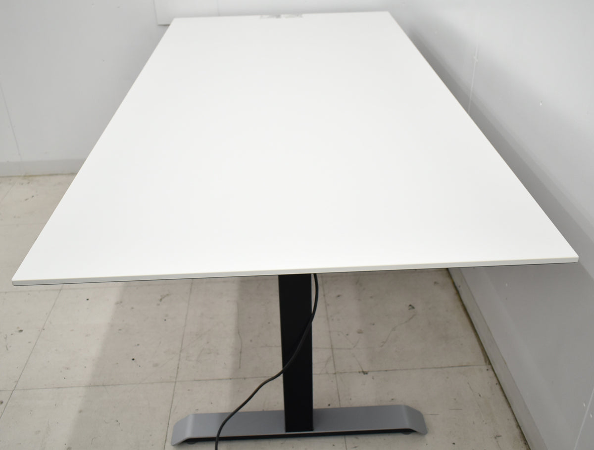 【中古】コクヨ　シークエンス　電動昇降会議テーブル　幅1800　2019年製　2025111306【中古オフィス家具】