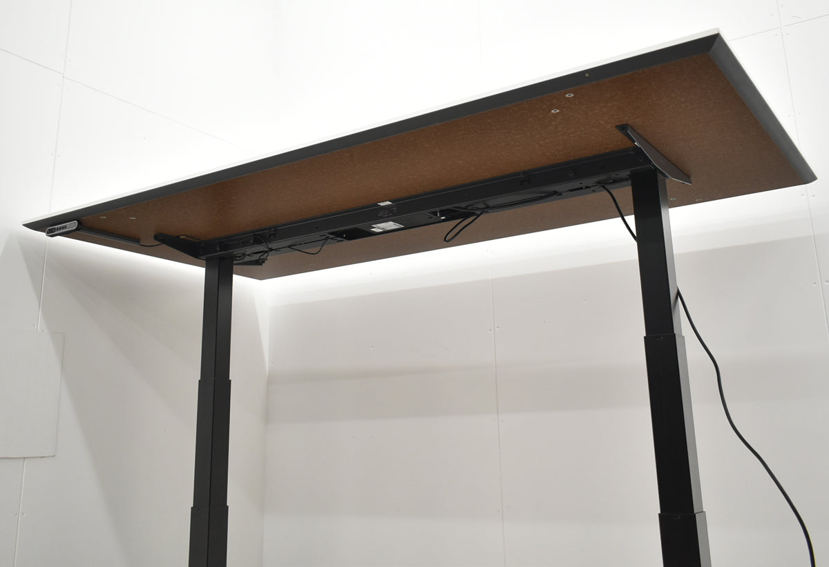 【中古】コクヨ　シークエンス　電動昇降会議テーブル　幅1800　2019年製　2025111306【中古オフィス家具】