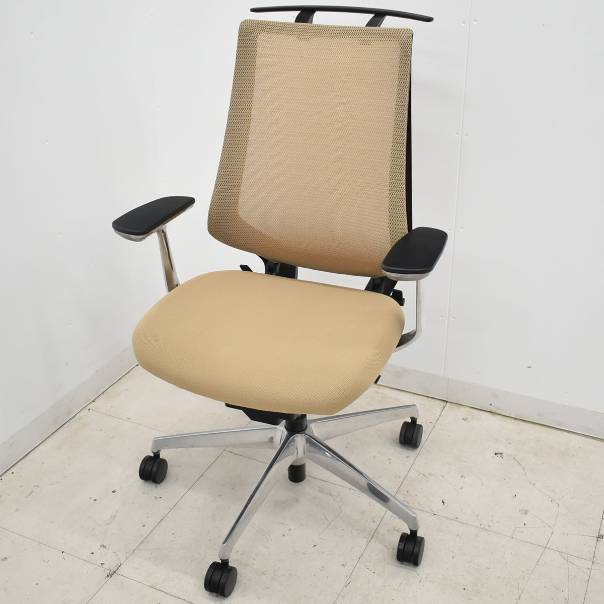 【中古】コクヨ　デュオラ　固定肘　ハンガー　ポリッシュ　2020年製　2025111403【中古オフィス家具】