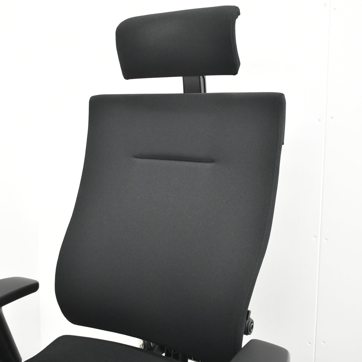 【中古】イトーキ　スピーナ　エクストラハイバック（可動ヘッドレスト）可動肘　アクティブランバーサポート　ポリッシュ　2020年製　2025111701【中古オフィス家具】