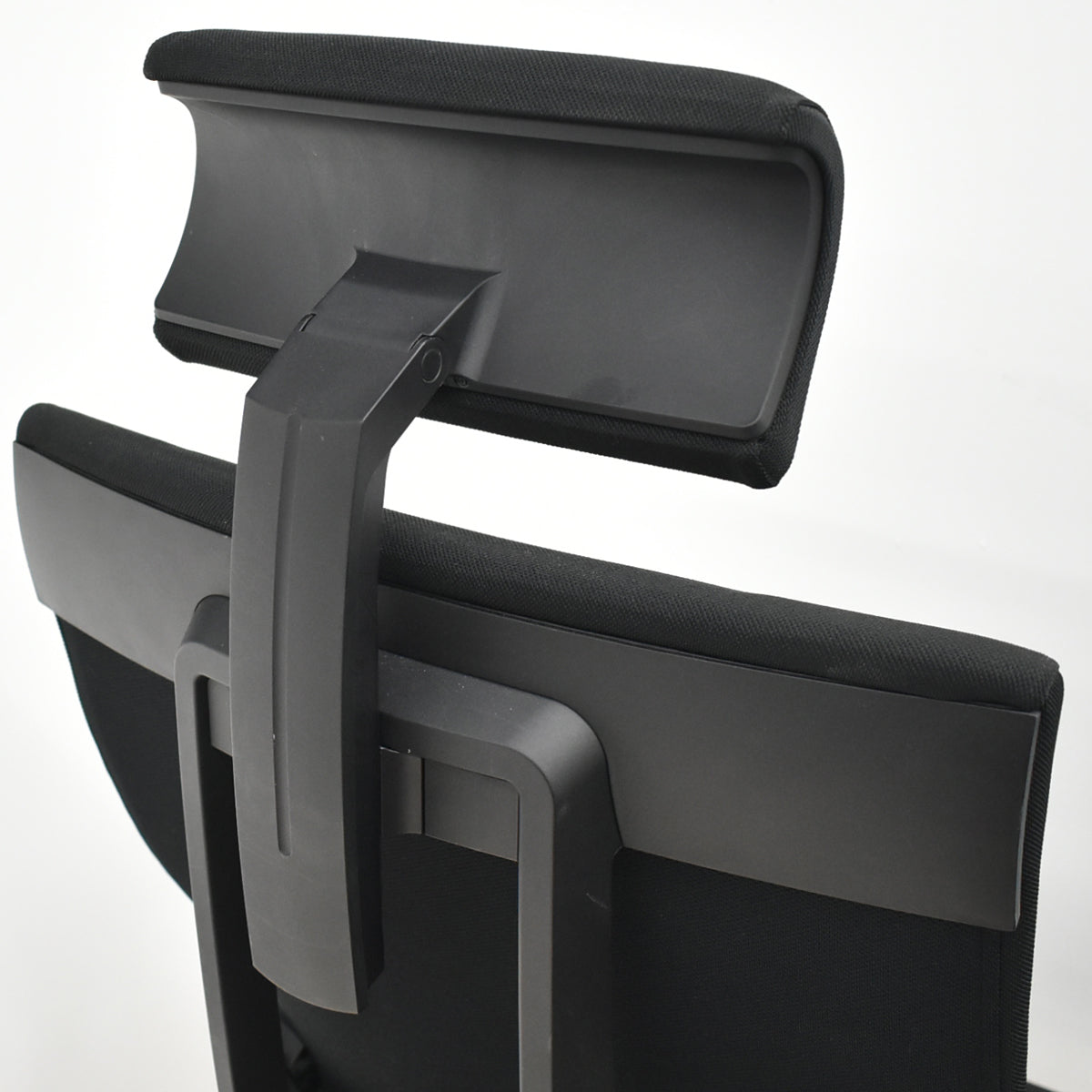 【中古】イトーキ　スピーナ　エクストラハイバック（可動ヘッドレスト）可動肘　アクティブランバーサポート　ポリッシュ　2020年製　2025111701【中古オフィス家具】