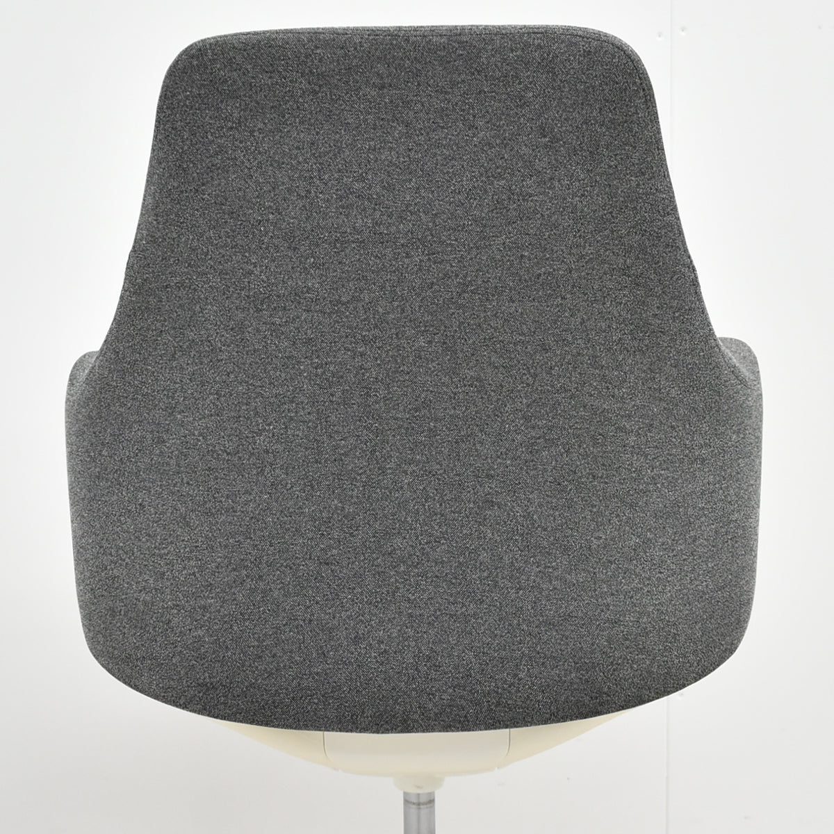 【中古】 オカムラ　ライブス　ワークチェアシリーズ　ローバック　2022年製　2025111702【中古オフィス家具】