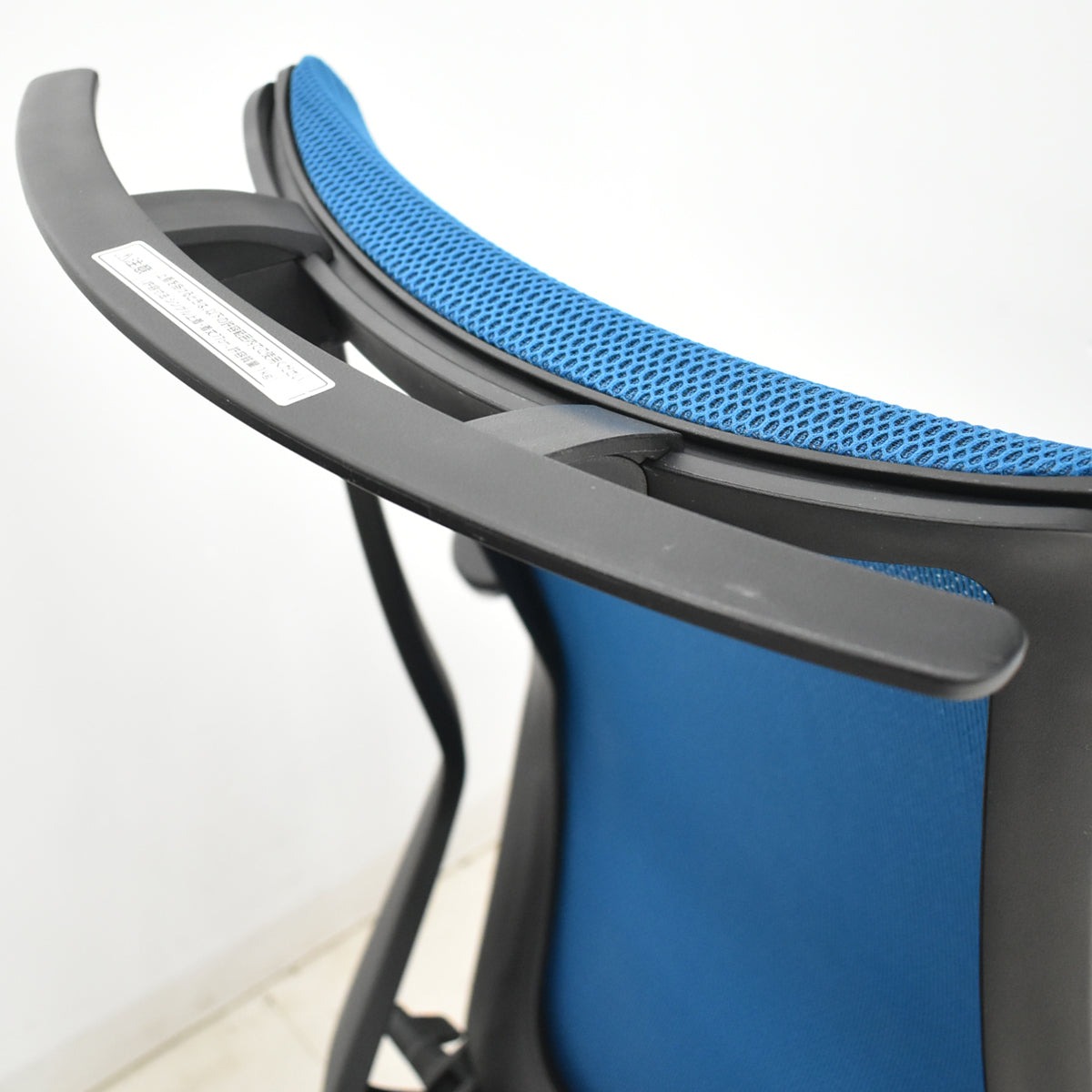 【中古】コクヨ　デュオラ　ハイバック　固定肘　ハンガー　ポリッシュ　2020年製　2025111802【中古オフィス家具】