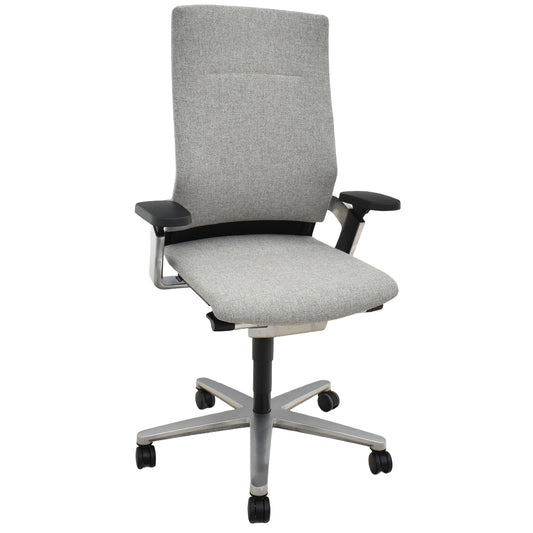 【中古】ウィルクハーン　ONチェア　ハイバック　可動肘　アルミ脚　ヘアライン仕上げ　2025111805【中古オフィス家具】