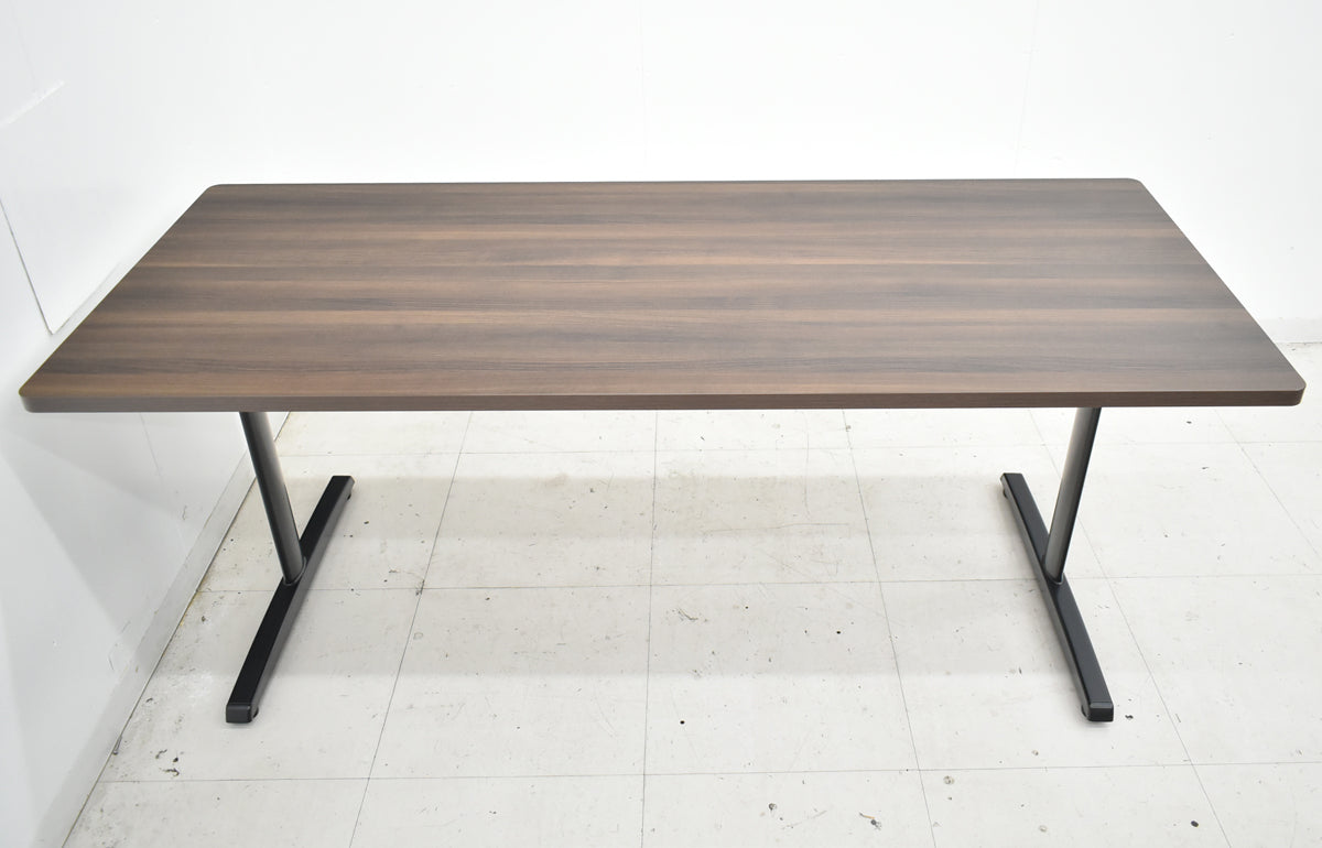 【中古】オカムラ　8177シリーズ　ミーティングテーブル　　幅1800　2020年製　2025111902【中古オフィス家具】