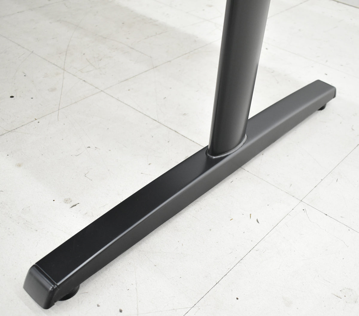 【中古】オカムラ　8177シリーズ　ミーティングテーブル　　幅1800　2020年製　2025111902【中古オフィス家具】