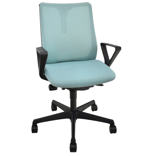 【中古】オカムラ　フルーエントチェア　ローバック　固定肘　ハンガー　2025112001【中古オフィス家具】