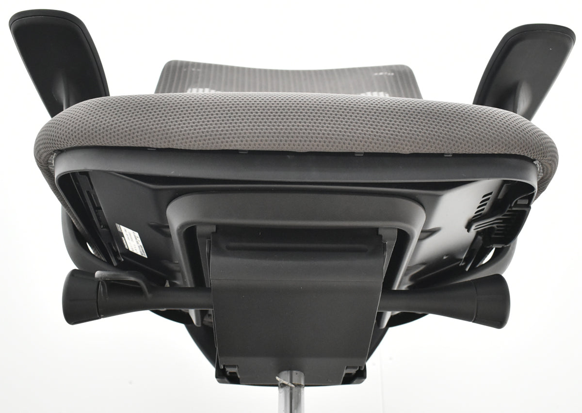 【中古】オカムラ　シルフィー　ローバック　固定肘　前傾機能　バックカーブアジャスト　2020年製　2025112002【中古オフィス家具】