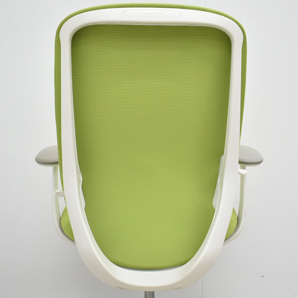 【中古】オカムラ　シルフィー　ハイバック　固定肘　前傾機能　バックカーブアジャスト　2025112003【中古オフィス家具】