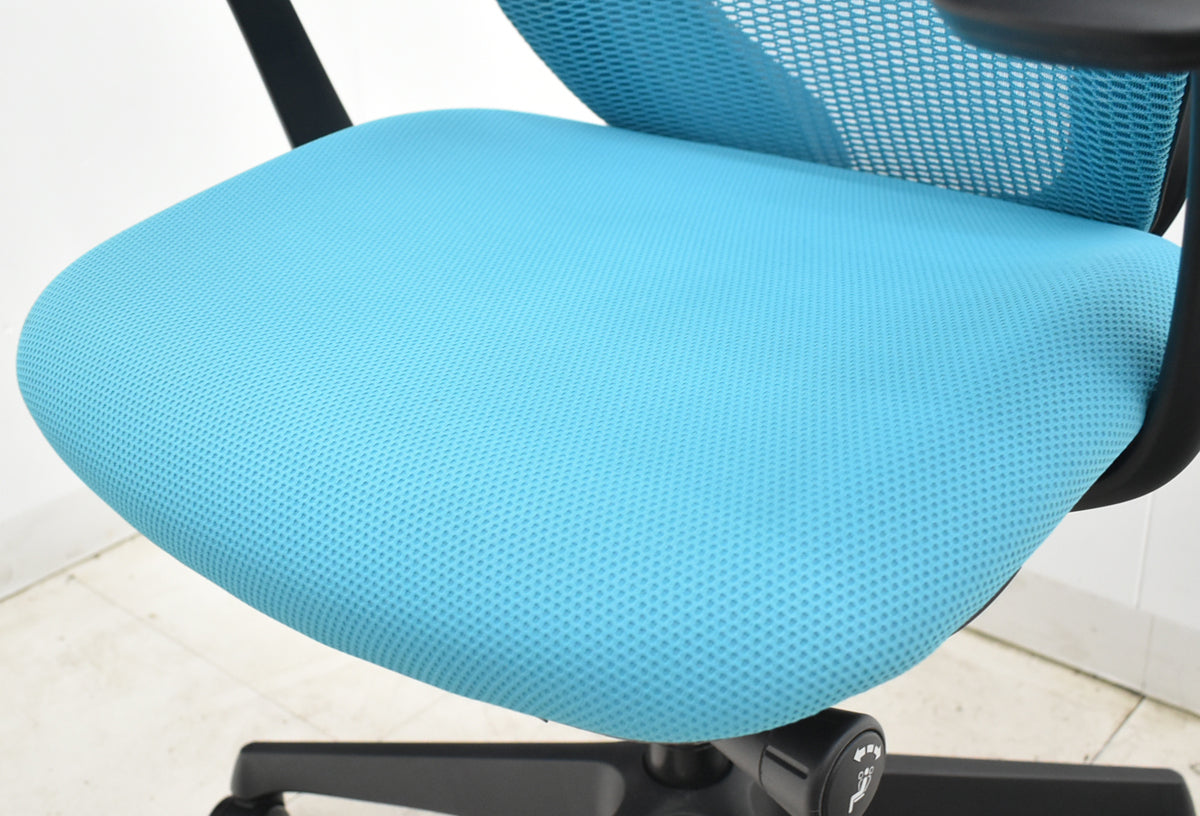 【中古】オカムラ　シルフィー　ローバック　固定肘　前傾機能　バックカーブアジャスト　ハンガー　2025112004【中古オフィス家具】