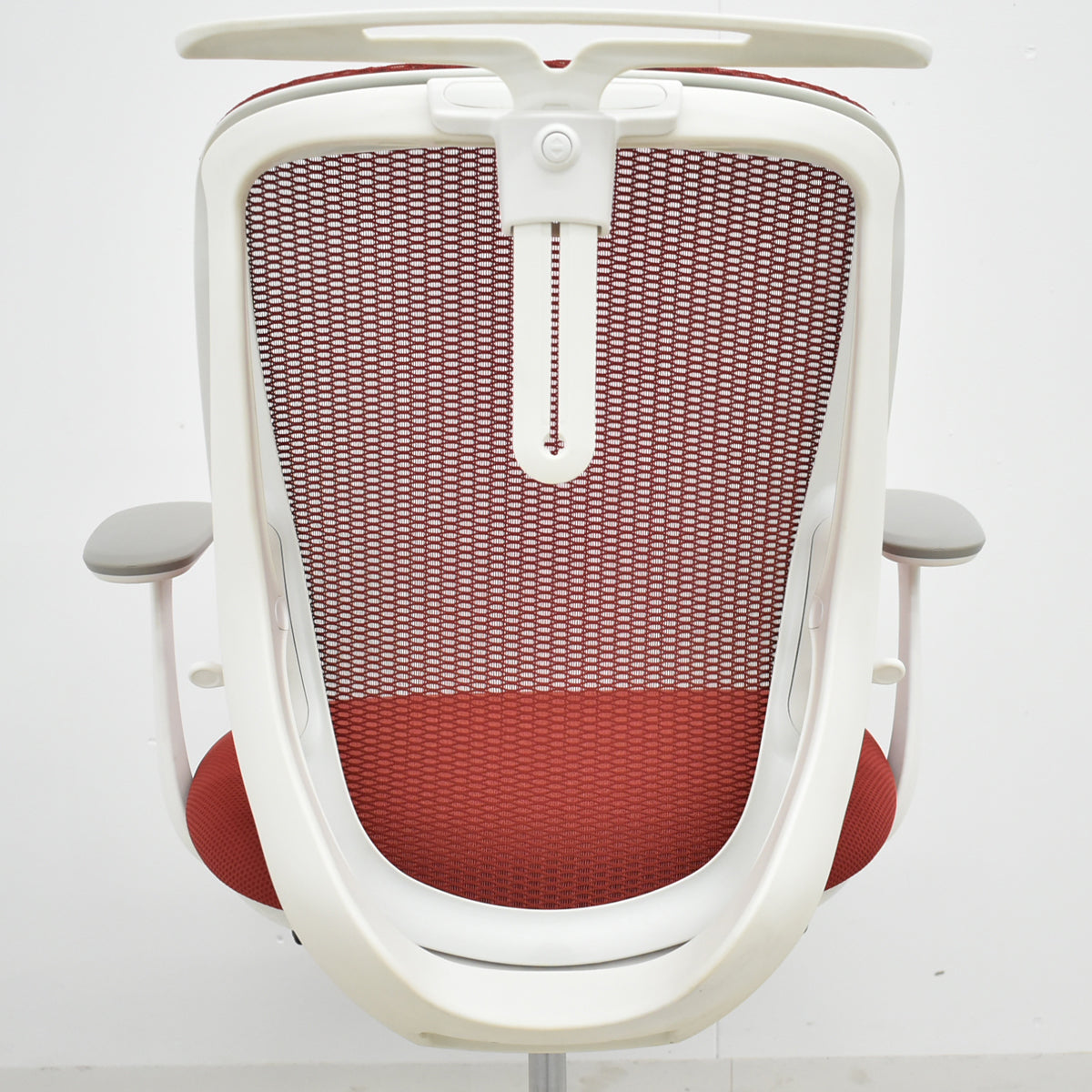 【中古】オカムラ　シルフィー　ローバック　固定肘　前傾機能　バックカーブアジャスト　ハンガー　2025112006【中古オフィス家具】